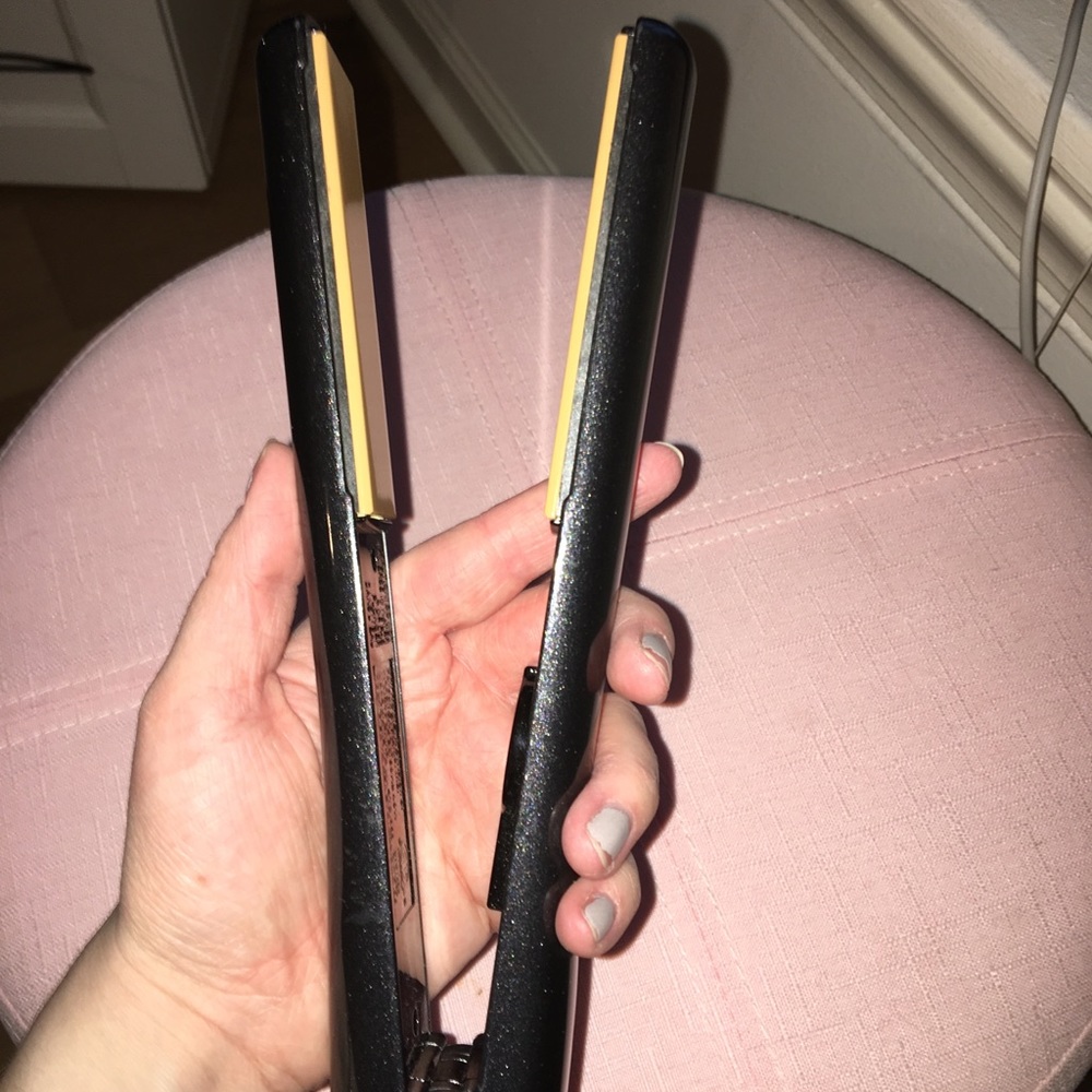 Like New Chi Hair Straightener